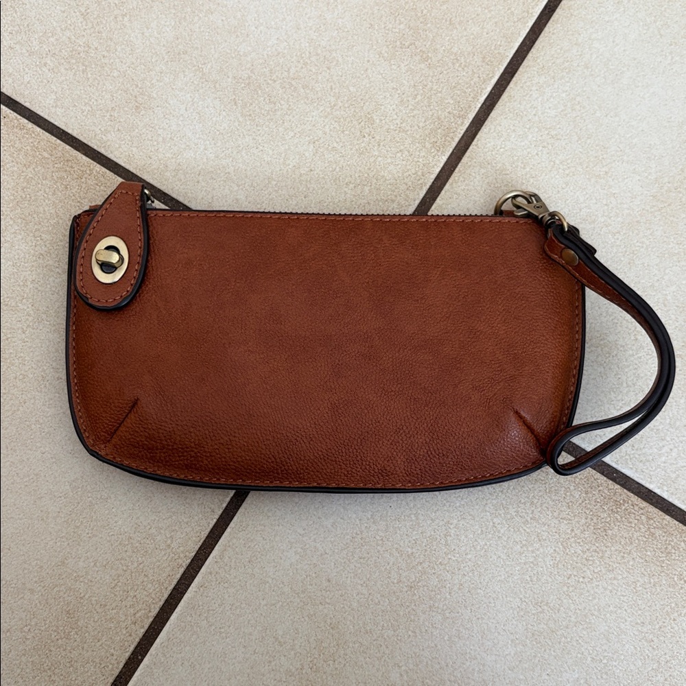 NEW Joy Susan Wristlet Clutch - Picture 2 of 2